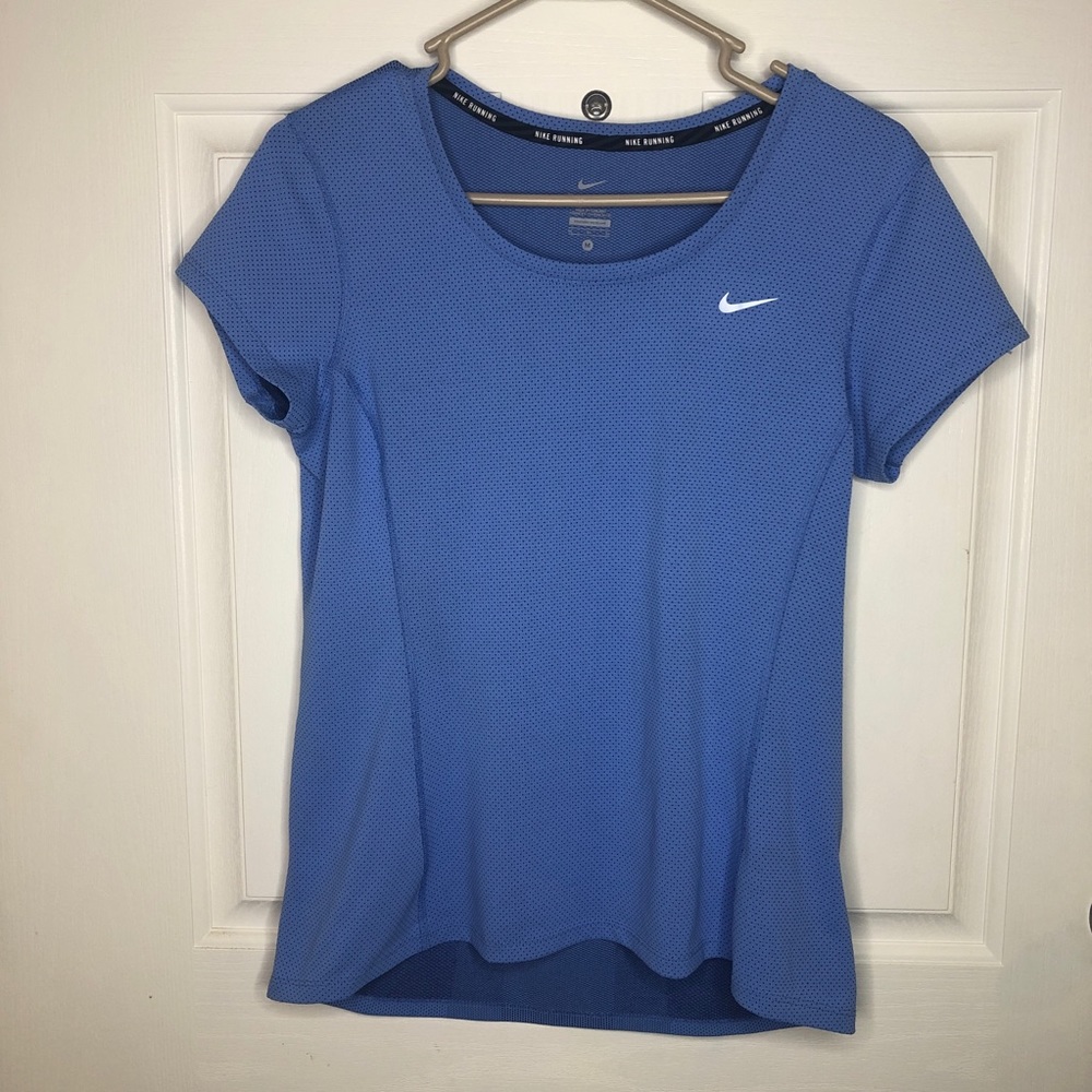 Women’s Nike dri-fit tee